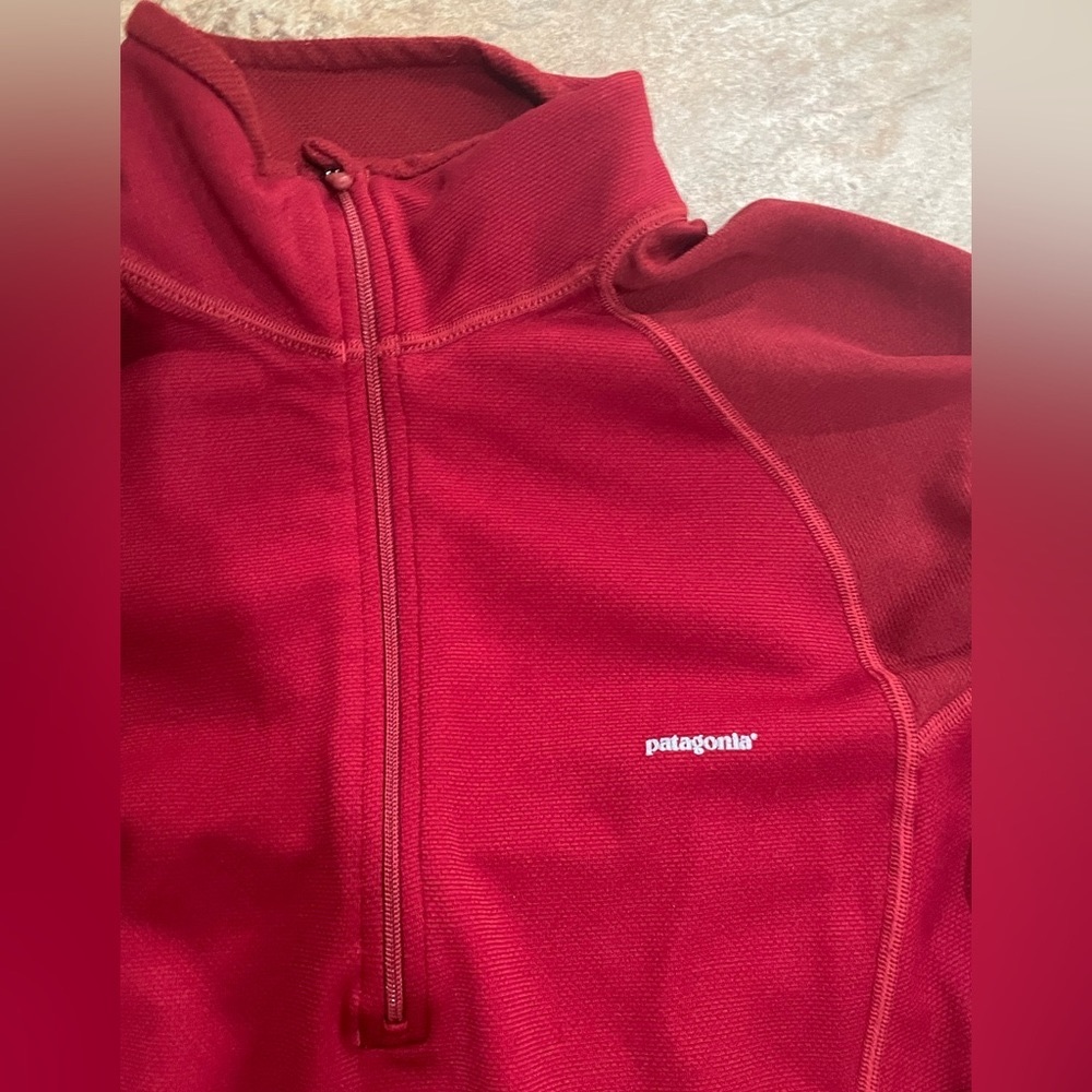 Patagonia Pullover Half Zip Capilene Performance Base Layer, Small